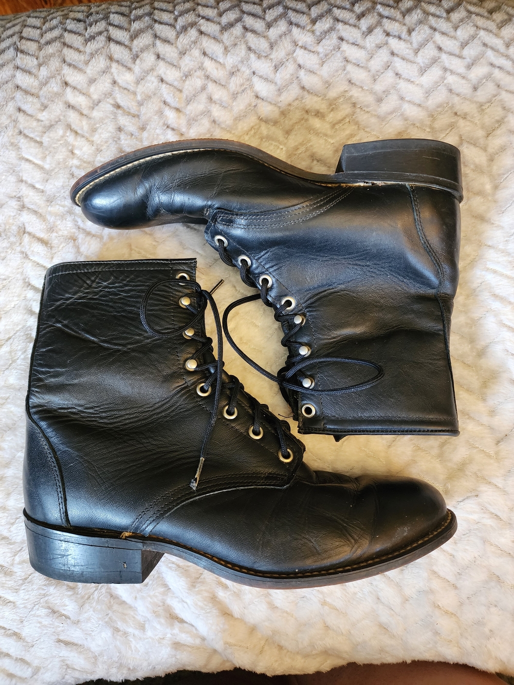 Women's Laredo Vintage Black Leather Roper Lace-Up Boots